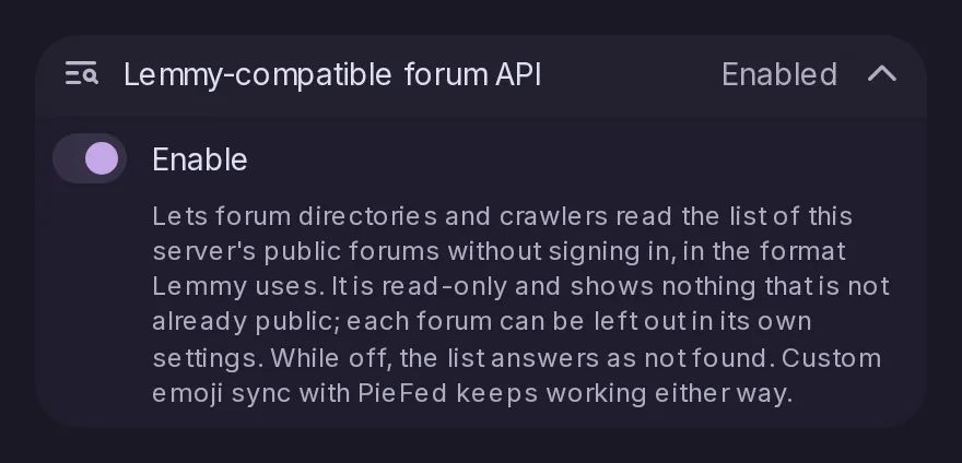 The Lemmy-compatible forum API section of the federation policy in the Control Panel, with its switch and an explanation of what forum directories can read.
