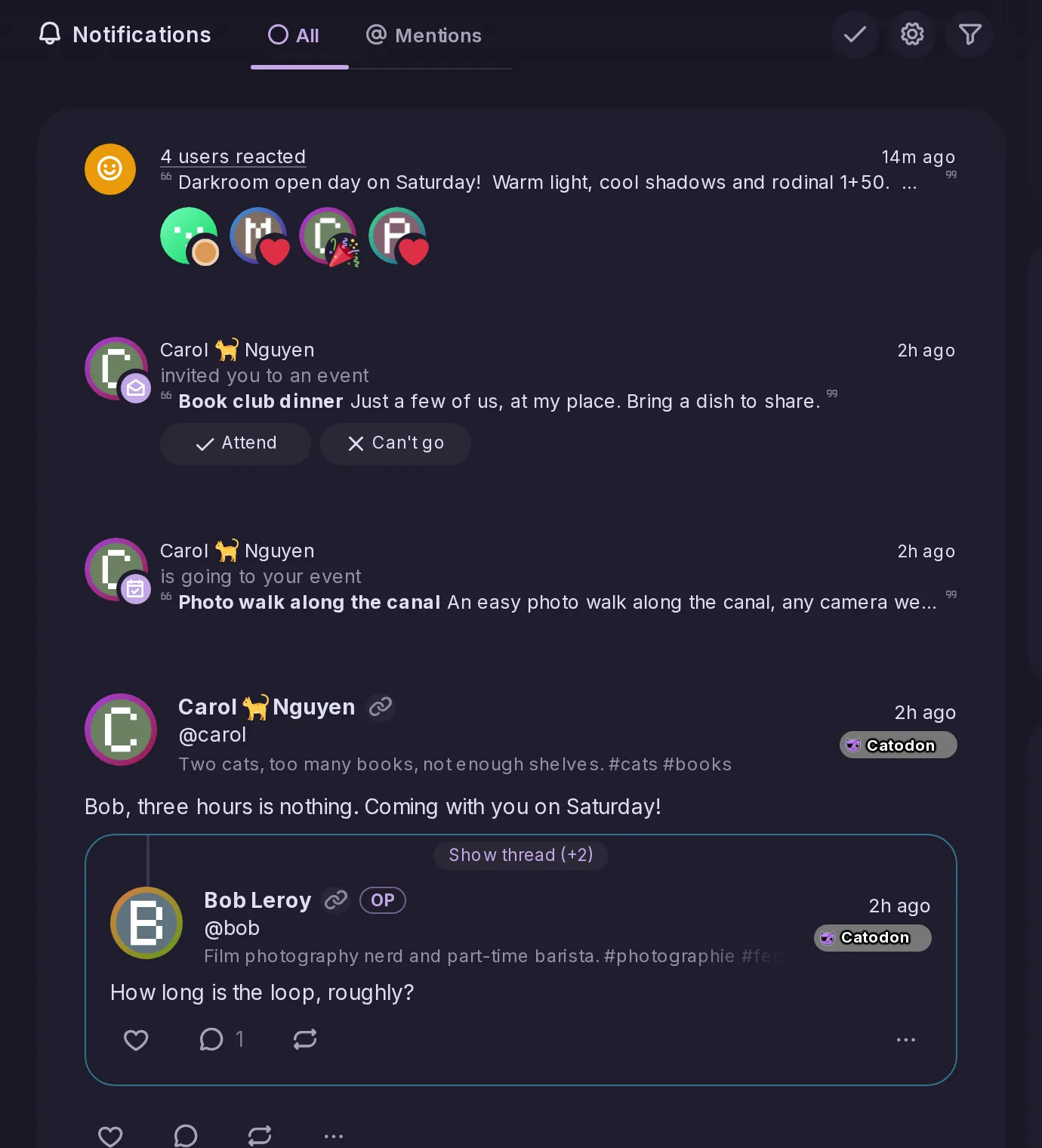 The notifications page: event invitations with answer buttons, reactions grouped with the avatars of who reacted, and replies, under a banner for filtered notifications.